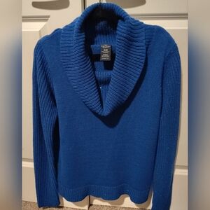Women's Royal Blue Sweatshirt